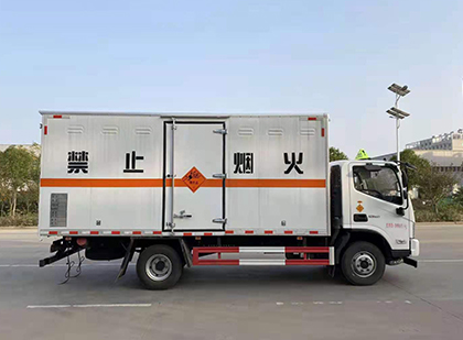 攀枝花爆破器材运输车