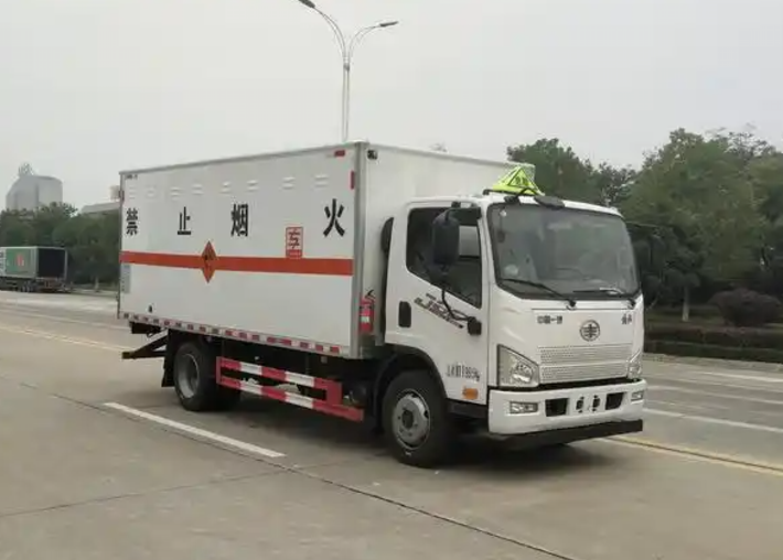 攀枝花爆破器材运输车可以上高速吗？